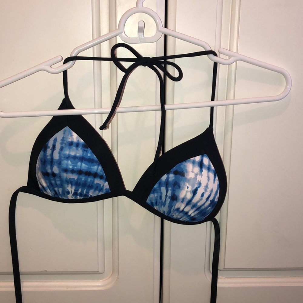 Bikini top